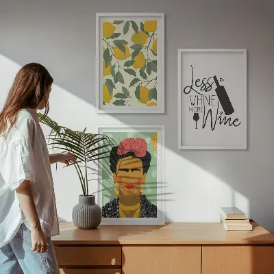 Triptykon med Frida-motiv: Citroner og vin billeder med ramme