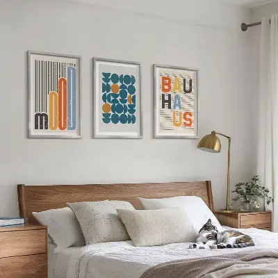 Billedsæt til soveværelset med geometriske Bauhaus-mønstre