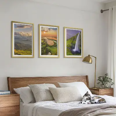 Triptykon med bjergfloder og vandfald billeder med ramme