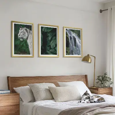Billedvæg med hvid tiger og vandfald inspiration til din indretning
