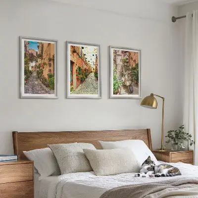 Billedvæg med inspiration gader, blomster og italiensk atmosfære