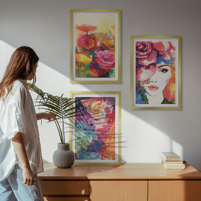Billedsæt til soveværelset Portræt af en kvinde med intense blomstermotiver