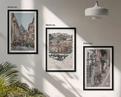 Billedvæg med motiv af de charmerende gader i byens havn inspiration