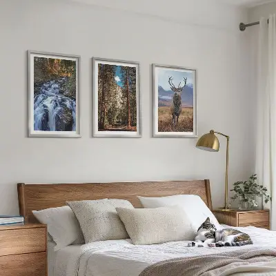 Billedsæt til soveværelset med motiv af vandfald, skov, bjerge og hjorte i naturen