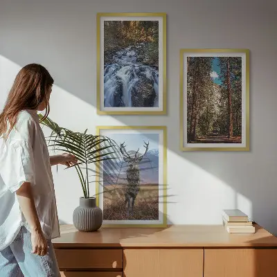 Billedsæt til soveværelset med motiv af vandfald, skov, bjerge og hjorte i naturen