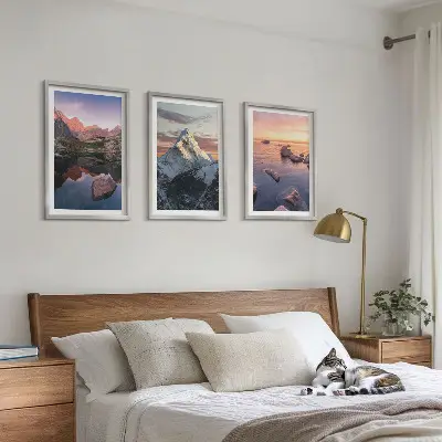 Billedsæt til soveværelset med motiv af bjerglandskaber i baggrunden