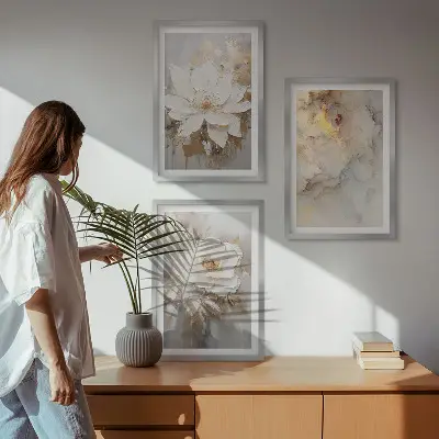 Billedsæt til soveværelset med abstrakt motiv af blomster og lys