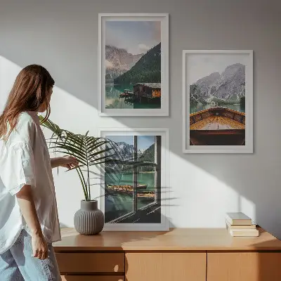 Billedsæt til soveværelset med motiv af hytter ved Bjergsøen