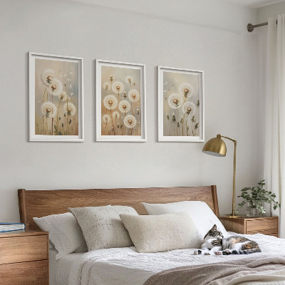 Billedvæg inspiration Hvide mælkebøtter på en lys baggrund