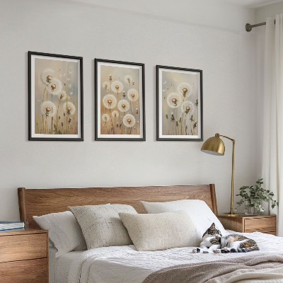 Billedvæg inspiration Hvide mælkebøtter på en lys baggrund