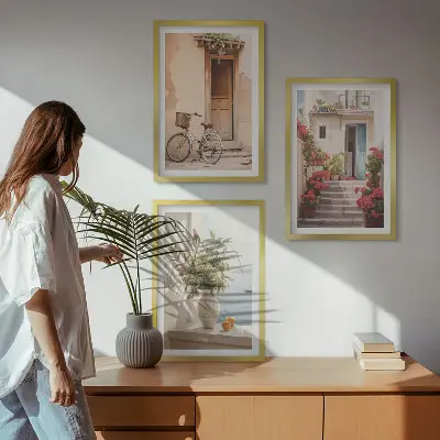Billedsæt til soveværelset med motiv af charmerende gader ved kysten