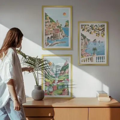 Triptyk billeder med ramme med motiver af landskaber, hav og citrusfrugter
