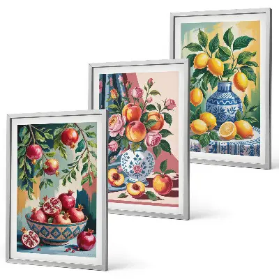 Billedsæt til soveværelset med motiv af blomster og frugt i vaser