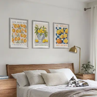 Triptykon med retro gule citrusfrugter inklusive ramme