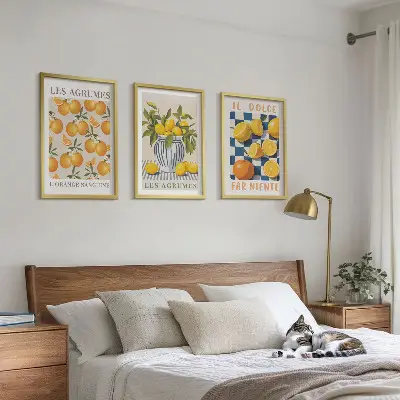 Triptykon med retro gule citrusfrugter inklusive ramme