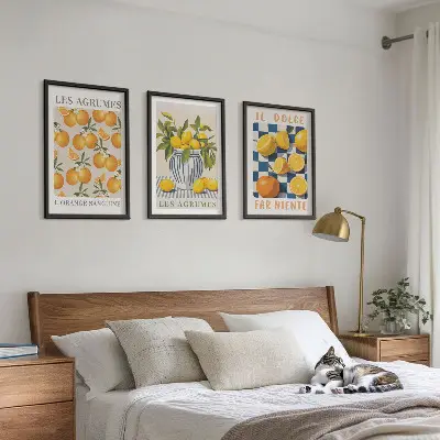 Triptykon med retro gule citrusfrugter inklusive ramme