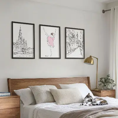 Billedvæg med ballerinaer og arkitektur inspiration til stilfuld indretning