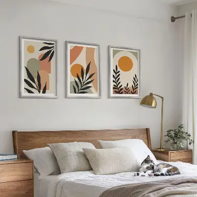Billedvæg med abstrakte planteformer inspiration til din indretning