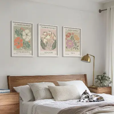 Plakatsæt til soveværelset med motiver af blomster fra København London og Paris