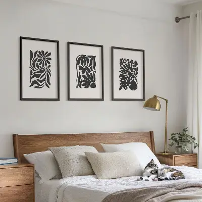 Billedvæg med abstrakte plantemønstre inspiration