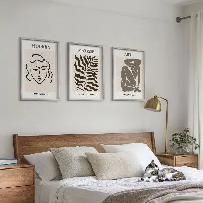 Triptykon billeder med ramme stilfuld grafik med linjer og figurer