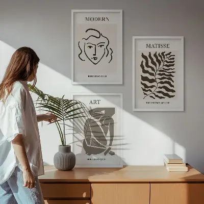 Triptykon billeder med ramme stilfuld grafik med linjer og figurer