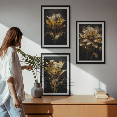 Billedvæg inspiration Gule blomster på en mørk baggrund