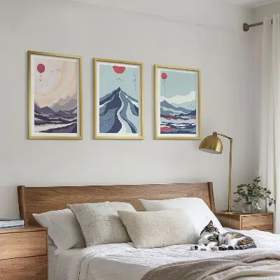 Billedsæt til soveværelset med motiv af abstrakte japanske bjerge