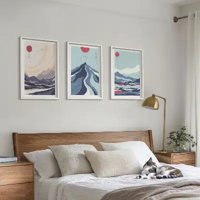 Billedsæt til soveværelset med motiv af abstrakte japanske bjerge