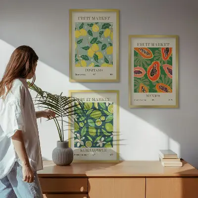 Billedvæg med frugtmotiver med mønstre af citroner og papaya