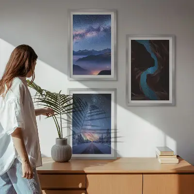 Billedvæg med inspiration nattehimmel med bjerge i et vinterlandskab