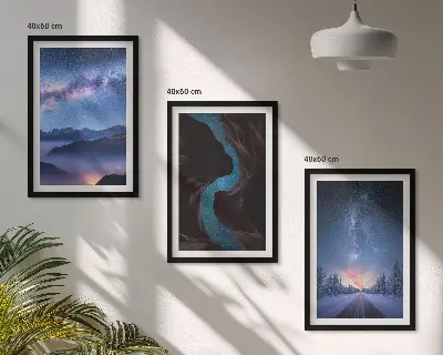 Billedvæg med inspiration nattehimmel med bjerge i et vinterlandskab