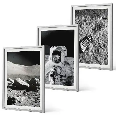 Triptykon med NASA-fotos af måneastronauter inklusive ramme
