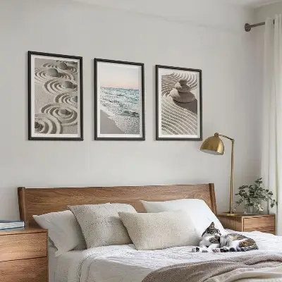 Billedvæg inspiration med bølger, sand, vand og sten på stranden