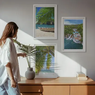 Billedsæt til soveværelset med motiver af strand, båd, vandfald og palmer