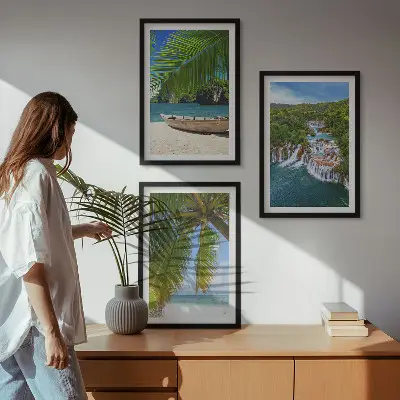 Billedsæt til soveværelset med motiver af strand, båd, vandfald og palmer