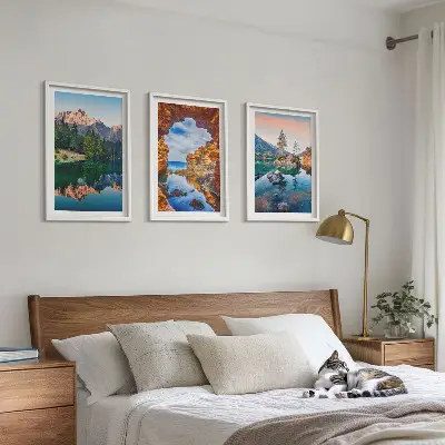 Billedsæt til soveværelset med motiv af bjergsøer og klipperefleksioner