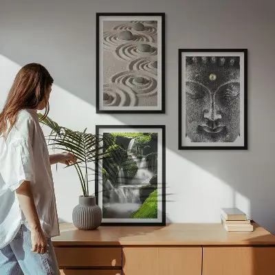 Billedvæg Freden i stenene ved Buda Zen-vandfaldet inspiration