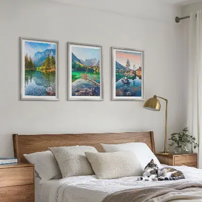 Bjergsøer naturlandskab triptykon billeder med ramme