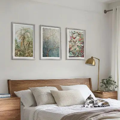 Triptykon billeder med ramme med motiv af tropiske planter, fugle og natur