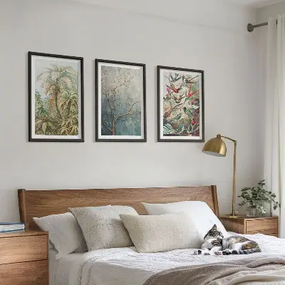 Triptykon billeder med ramme med motiv af tropiske planter, fugle og natur