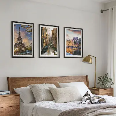 Triptykon med Eiffeltårnet, Venedig og Amsterdam kanaler billeder med ramme