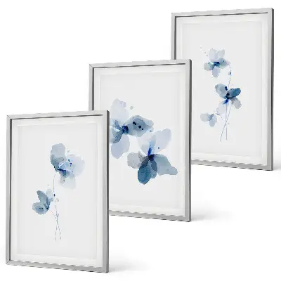 Billedvæg med blå blomster