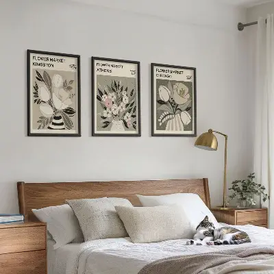 Billedsæt til soveværelset med retro blomstermotiver