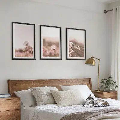 Sengesæt med motiv af vilde blomsterenge i sommerlandskab
