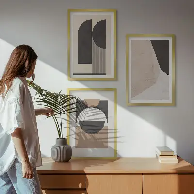 Triptyk med ramme abstrakte former i beige og brun