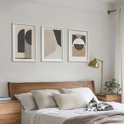 Triptyk med ramme abstrakte former i beige og brun