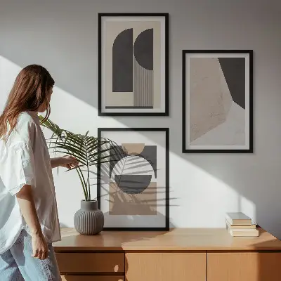 Triptyk med ramme abstrakte former i beige og brun