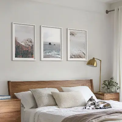 Billedsæt til soveværelset med motiver af bjerge, skyer, hav og sand