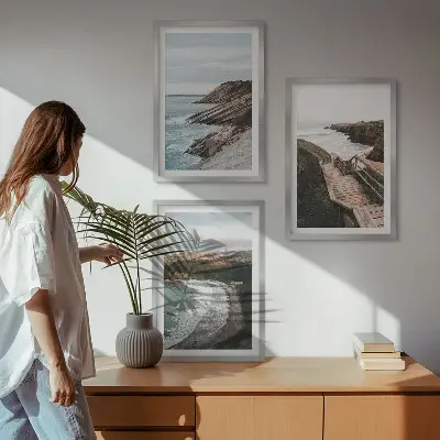Billedvæg med kysttema udsigt over klipper og strandlandskaber